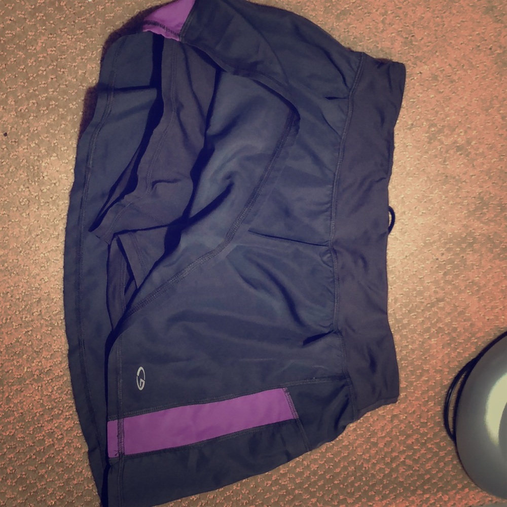 New Champion skirt with shorts (large). Drifit.